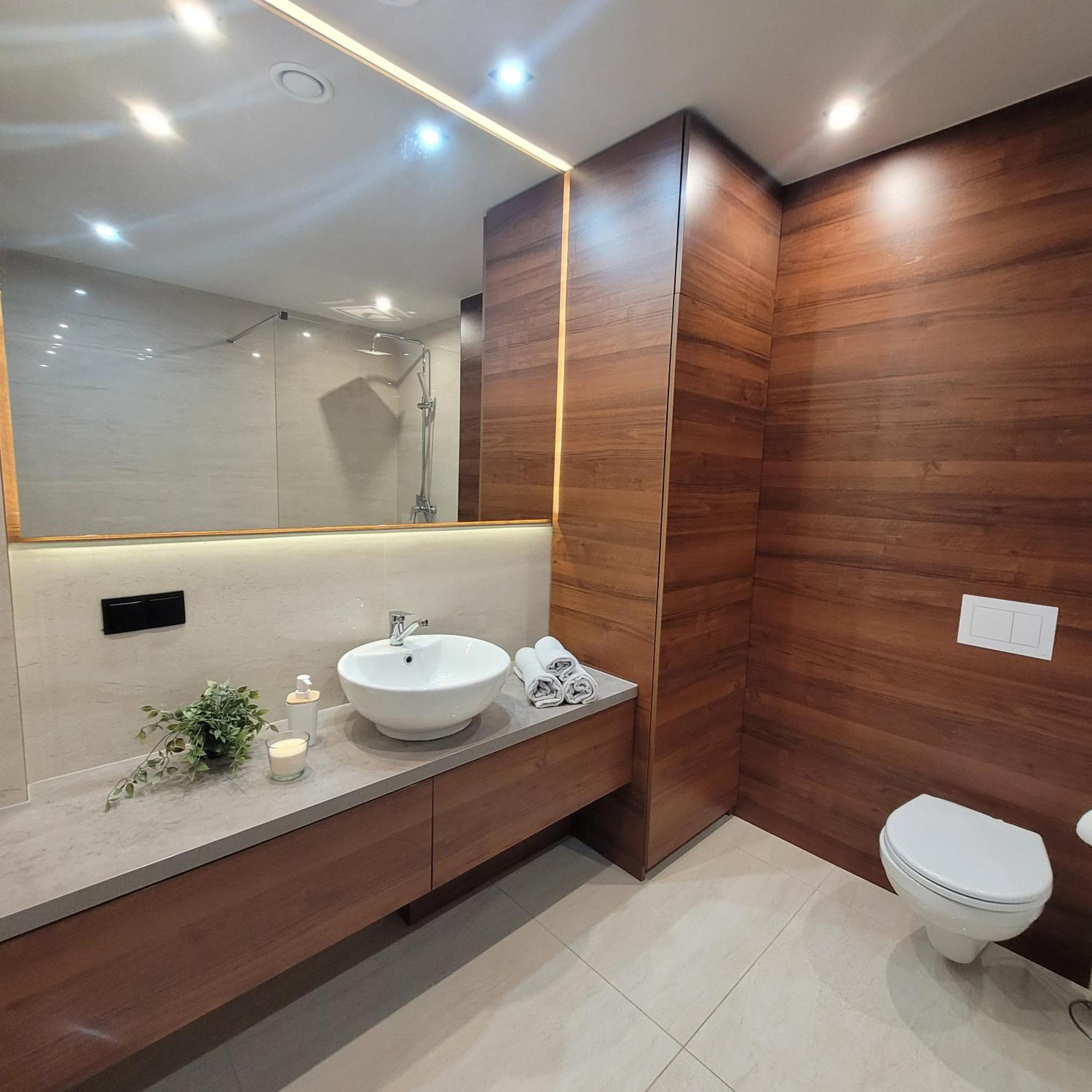 Niron Apartament Kapucynska Piła Kültér fotó